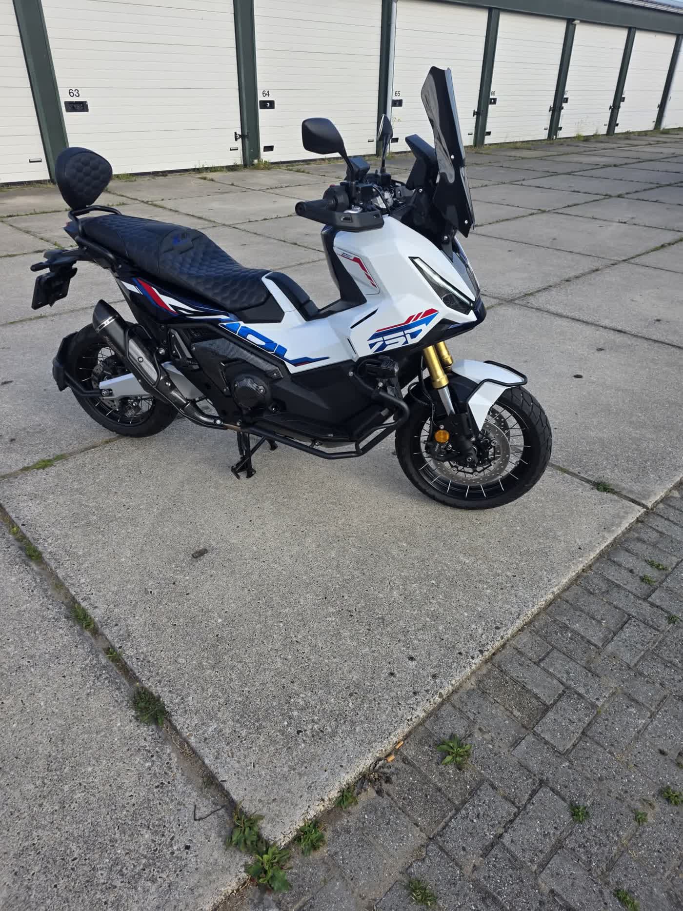 Honda X-ADV 750